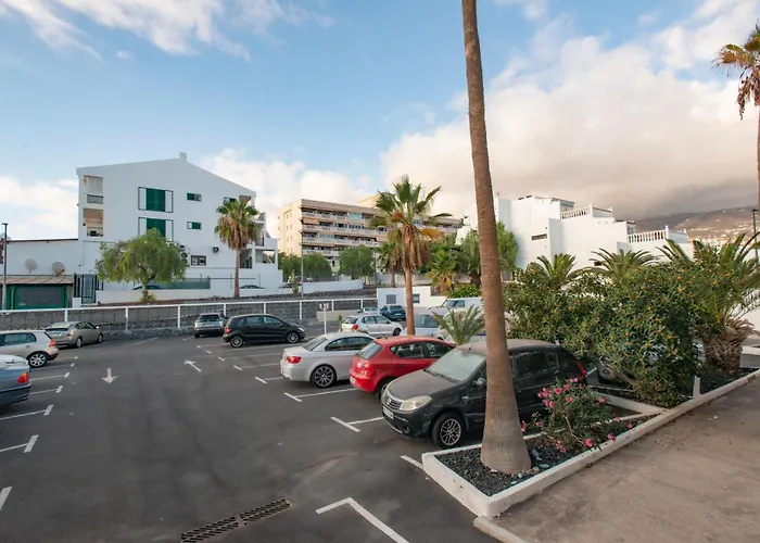 Sailor's Nest * Callao Salvaje