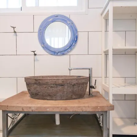 Апартаменты Sailor's Nest *