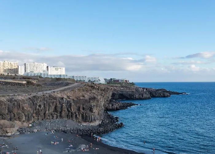 Sailor's Nest * Callao Salvaje