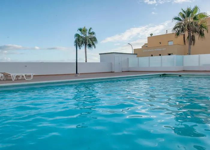 Sailor's Nest * Callao Salvaje